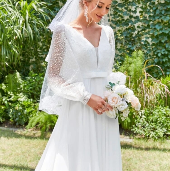 Contrast Mesh V-Neck Lantern Sleeve Chiffon Wedding Dress white - Picture 2 of 10